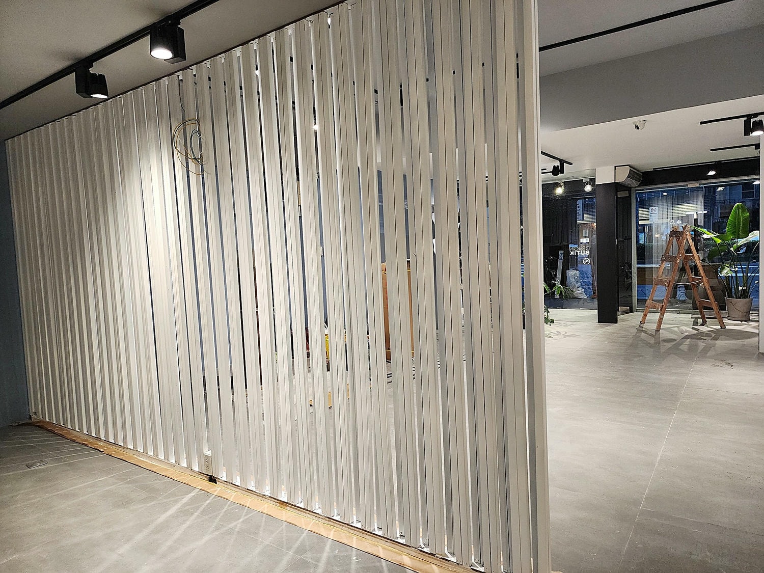 【台北裝潢】民生社區家具店面格柵裝潢~木工裝潢│輕鋼架天花板│唐莊企業有限公司│木居手作工坊 - 第26張圖 27