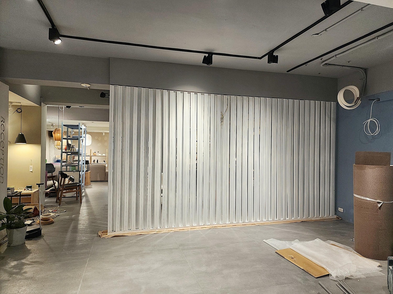 【台北裝潢】民生社區家具店面格柵裝潢~木工裝潢│輕鋼架天花板│唐莊企業有限公司│木居手作工坊 - 第27張圖 28