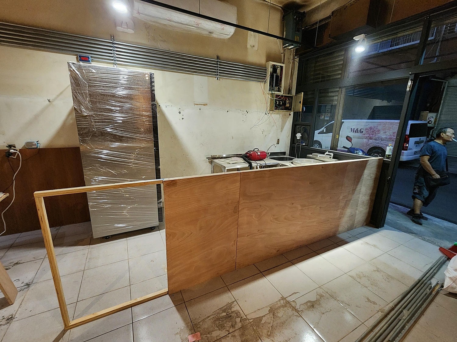 【新北裝潢】新莊牛肉麵店~統包工程施工│木工裝潢│唐莊企業有限公司│木居手作工坊 - 第35張圖 36