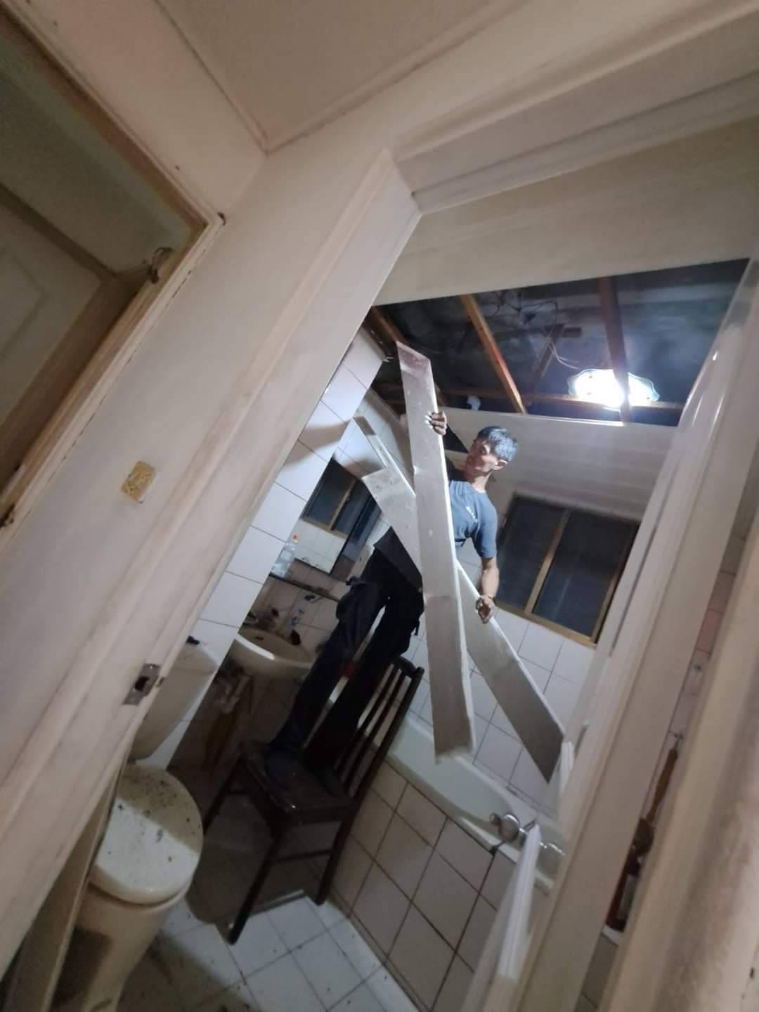 【新北裝潢】土城住家天花板拆除~衛浴設備更新│全室油漆工程│木工裝潢│唐莊企業有限公司│木居手作工坊 - 第4張圖 4